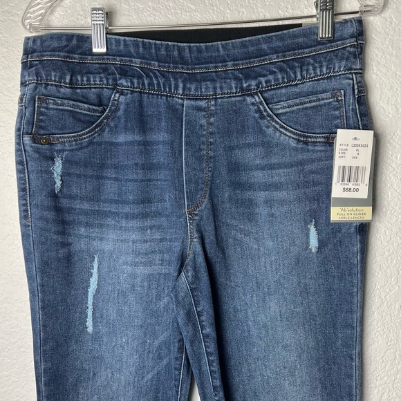 Wit & Wisdom Pull on Glider Ankle Length Distressed Denim jean - Picture 11 of 14